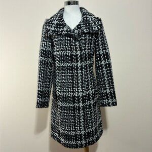 DKNY Women’s Black, Gray and White Textured Knit Jacket